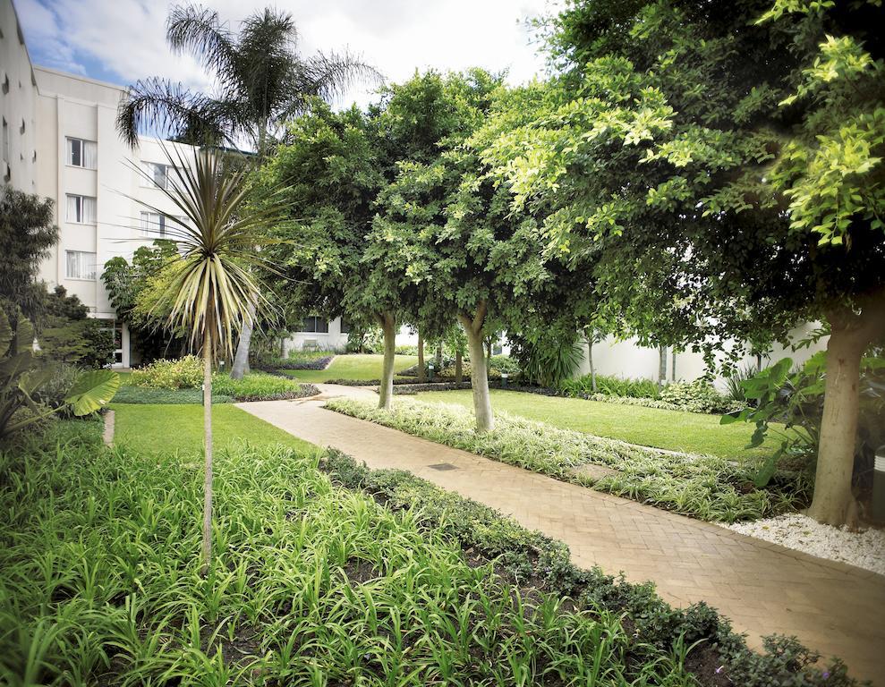 Southern Sun Ridgeway Lusaka Esterno foto